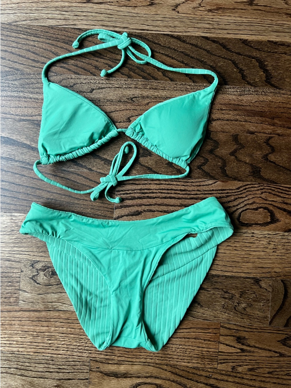 BECCA Ribbed Green Triangle Bikini - Picture 5 of 8
